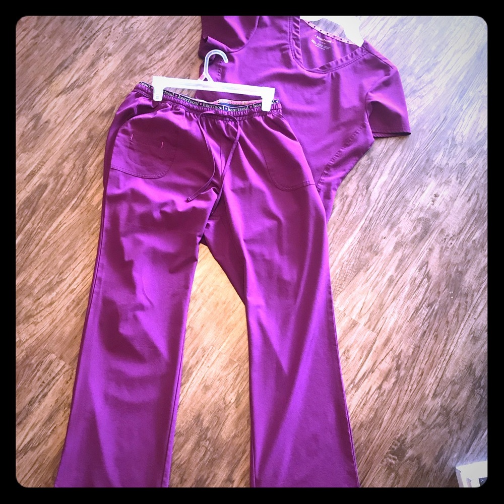 Maroon heartsoul scrub set size M